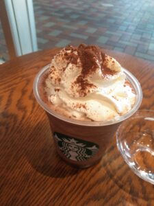 チョコレートティーケーキフラペチーノ